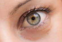 Lente de contacto inteligente diagnostica e trata o glaucoma