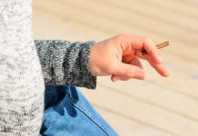 Bebé exposto a fumo de tabaco no útero da mãe pode ter na idade adulta maior risco de doenças metabólicas