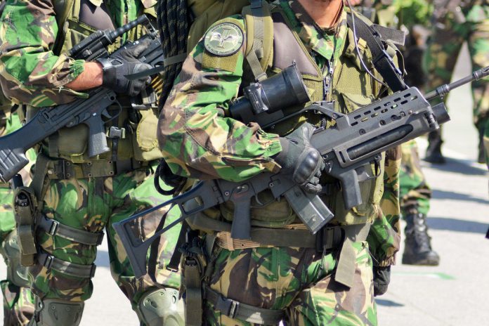 Roubo de material militar em Tancos está em segredo de justiça indica Ministério da Defesa Roubo de material militar em Tancos está em segredo de justiça indica Ministério da Defesa