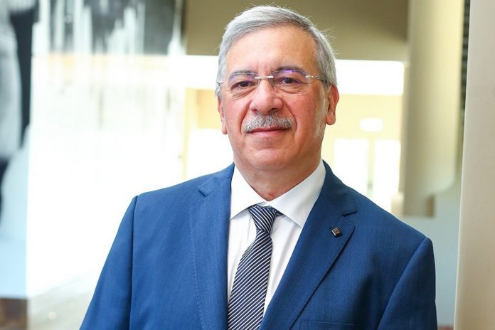 João Araújo Correia, médico internista e Presidente da SPMI