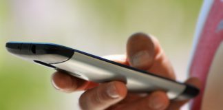 Empresa no Luxemburgo vai desenvolver conectividade entre satélites e smartphones com apoio de 25 milhões de euros da Comissão Europeia Empresa no Luxemburgo vai desenvolver conectividade entre satélites e smartphones com apoio de 25 milhões de euros da Comissão Europeia