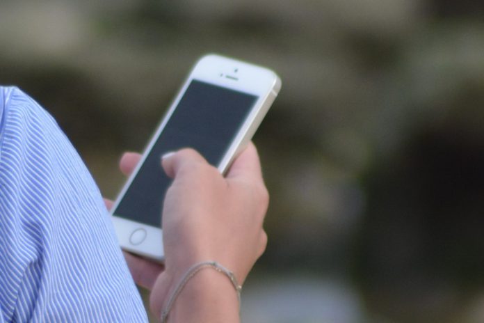 Comissão Europeia quer alargar o roaming da UE aos Balcãs Ocidentais Comissão Europeia quer alargar o roaming da UE aos Balcãs Ocidentais