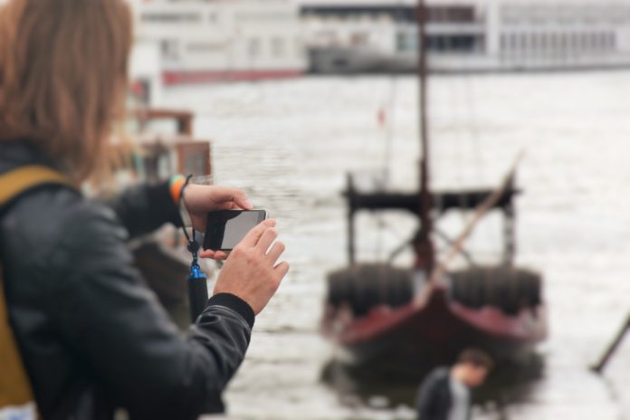 Novo relatório mostra importância do Regulamento dos Serviços Digitais para proteção dos menores em online Novo relatório mostra importância do Regulamento dos Serviços Digitais para proteção dos menores em online