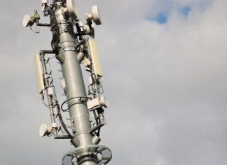 Banda de frequências dos 2Ghz na União Europeia deve garantir serviços móveis por satélite e outros serviços de comunicação Banda de frequências dos 2Ghz na União Europeia deve garantir serviços móveis por satélite e outros serviços de comunicação