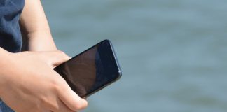 smartphones partilham dados automaticamente quando não estão a ser utilizados