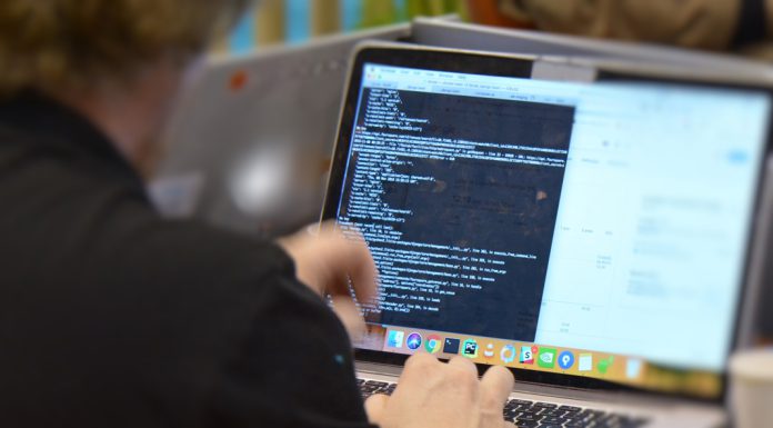 Setor da Educação regista a taxa mais elevada de ataques de ransomware