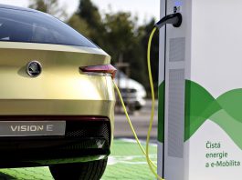ŠKODA constrói 7.000 pontos de carregamento elétricos