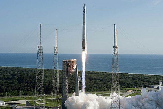 Satélite Amos-17 já está no espaço para fornecer internet a África