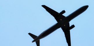 União Europeia e Suíça assinam acordo para transferência de dados de registo de nomes de passageiros União Europeia e Suíça assinam acordo para transferência de dados de registo de nomes de passageiros