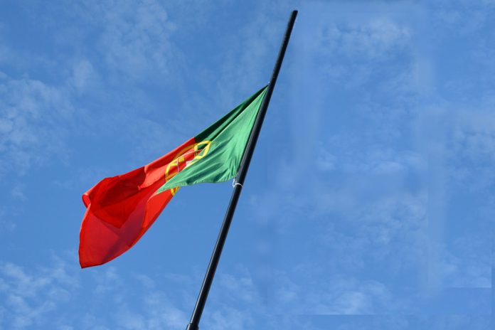 Três dias de luto nacional pelas vítimas do acidente na Madeira