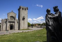 Visita à Igreja do Mosteiro de Leça do Balio dá início ao Moontosinhos 2019