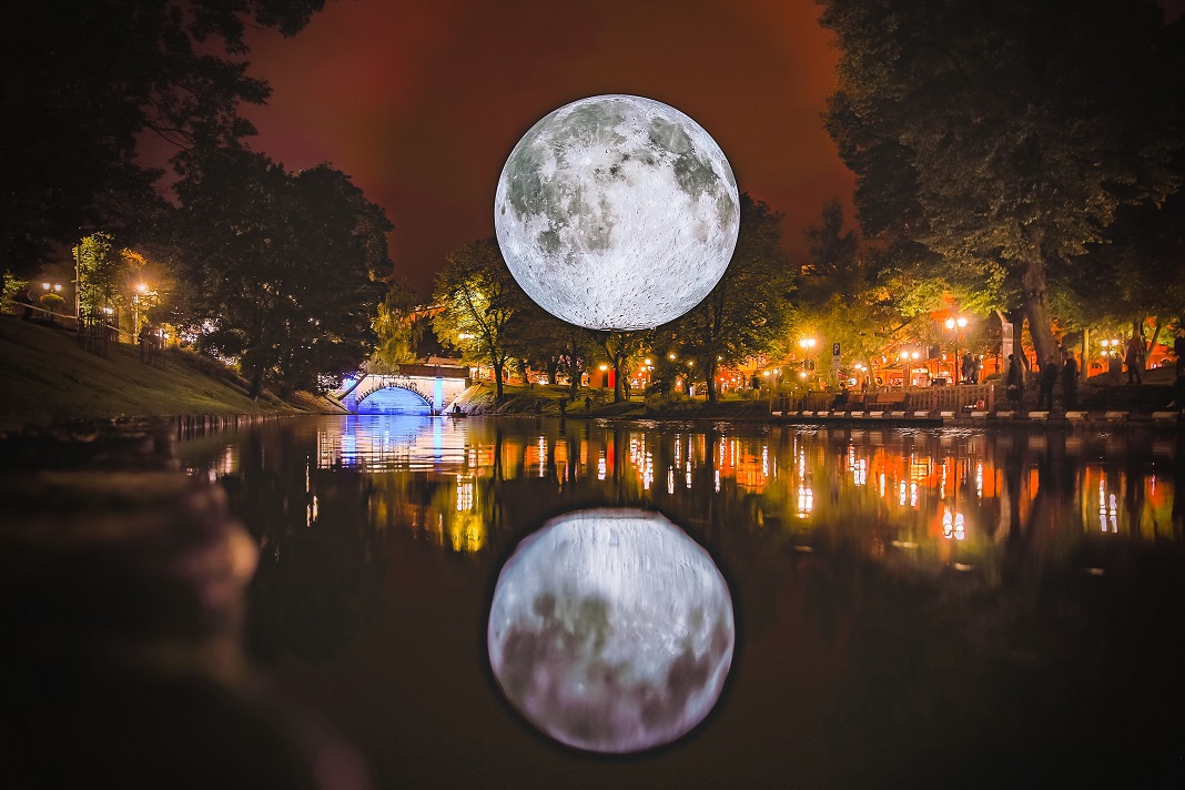 Oeiras recebe Museu da Lua nos jardins do Palácio Marquês de Pombal 