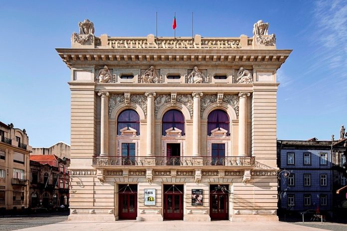 Teatro Nacional São João recolhe memórias ligadas ao edifício