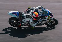 Rui Marto com a nova BMW S1000RR no Estoril