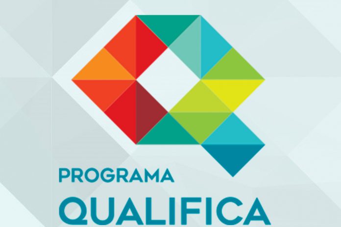 Programa Qualifica com mais de 315 mil inscritos em dois anos