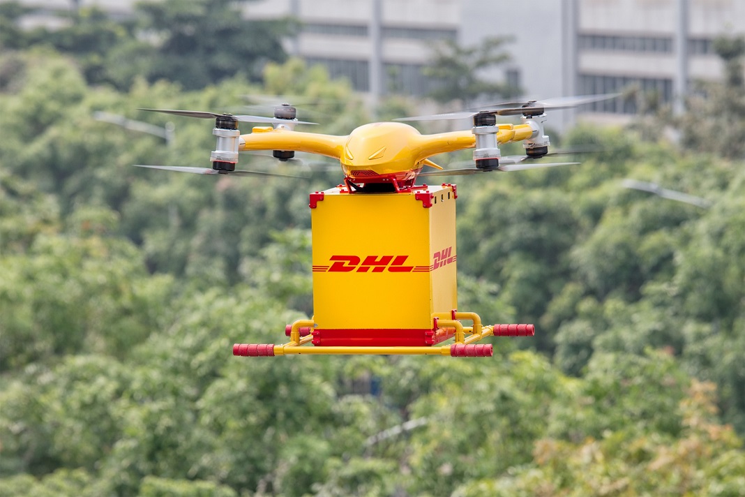 DHL Express inicia serviço de entrega de encomendas com drones