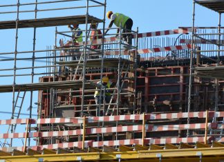 União Europeia quer criar novas regras para proteger produção siderúrgica União Europeia quer criar novas regras para proteger produção siderúrgica