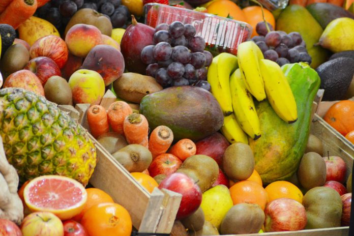 Leite, fruta e produtos hortícolas nas escolas, com fundos da UE