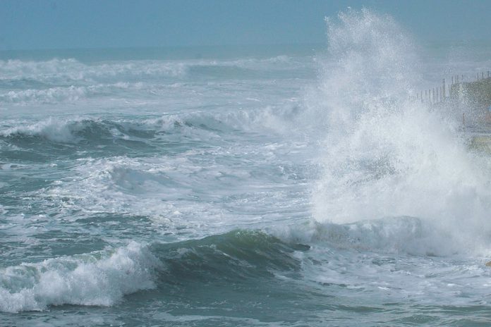 Agravamento do estado do mar entre tarde de 19 e manhã de 22 de dezembro