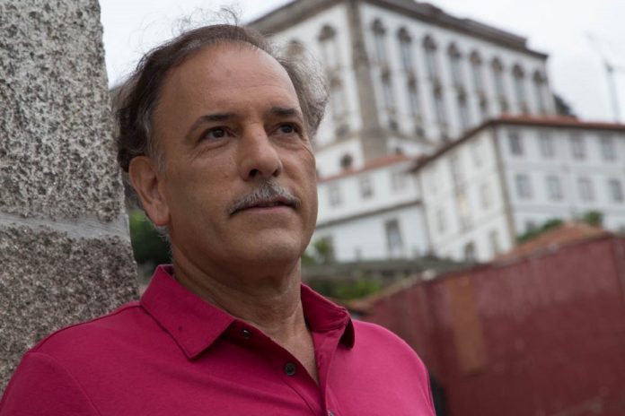 Ler mais e escrever é o Plano Municipal de Leitura de Matosinhos Ler mais e escrever é o Plano Municipal de Leitura de Matosinhos
