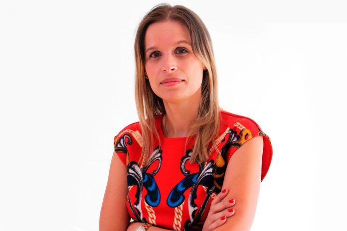 Carolina Guedes, Internista e Coordenadora do Núcleo de Estudos de Doença Vascular Pulmonar da SPMI Carolina Guedes, Internista e Coordenadora do Núcleo de Estudos de Doença Vascular Pulmonar da SPMI