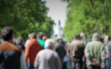 Rastreio do cancro do colón e reto por colonoscopia em adultos com 75 ou mais anos