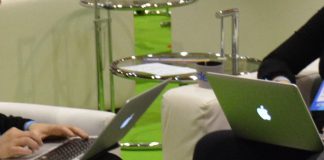 União Europeia quer diminuir dependência externa em setores de tecnologia da informação União Europeia quer diminuir dependência externa em setores de tecnologia da informação