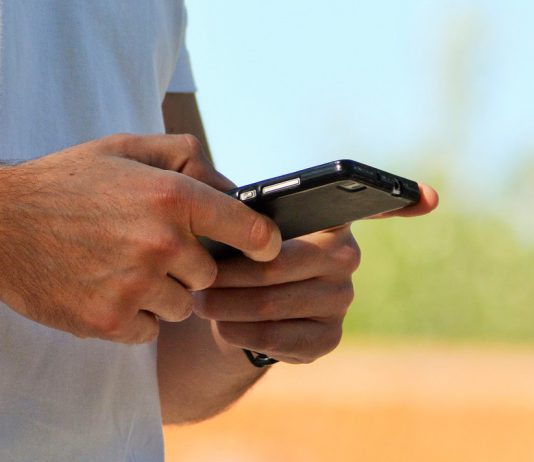 Tecnologia deteta se a imagem que aparece numa videochamada é mesmo a pessoa que parece ser Tecnologia deteta se a imagem que aparece numa videochamada é mesmo a pessoa que parece ser