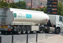 Motoristas da GNR, PSP e FA asseguram transporte de combustíveis