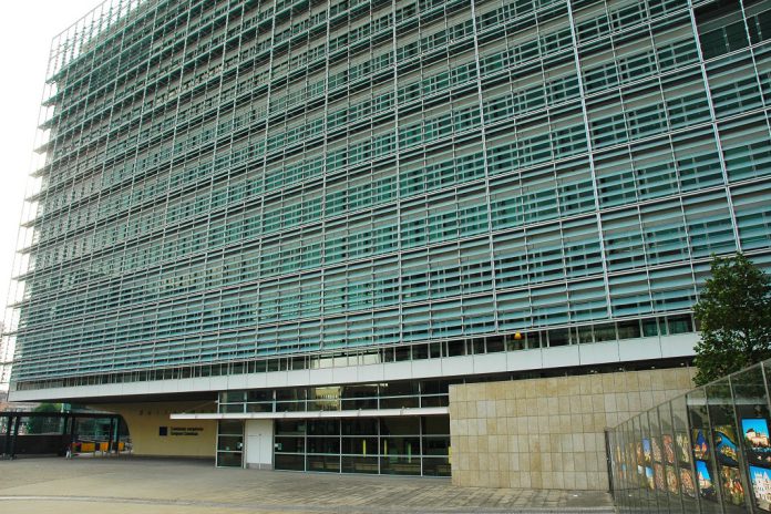 Ações judiciais contra Portugal por não cumprir direito comunitário Ações judiciais contra Portugal por não cumprir direito comunitário