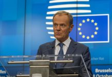 Donald Tusk indicou que Reino Unido pediu adiamento do Brexit