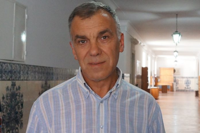 Atividade física não altera obesidade abdominal em meninas Atividade física não altera obesidade abdominal em meninas