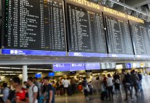 União Europeia impõe regras mais rigorosas para vistos de entrada a cidadãos russos União Europeia impõe regras mais rigorosas para vistos de entrada a cidadãos russos