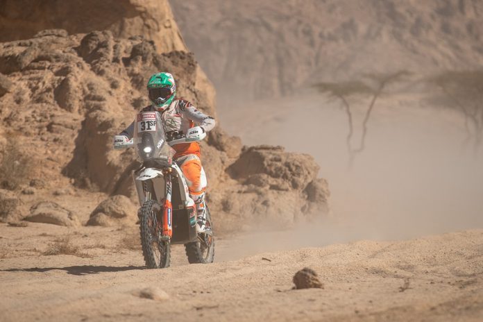 Rali Dakar: Avaria na mota condiciona Mário Patrão na terceira etapa