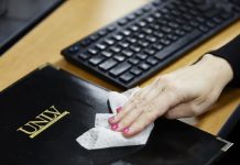 Reabertura das escolas e o perigo da pandemia de COVID-19