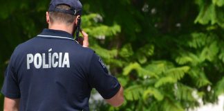 Comissão Europeia dá dois meses a Portugal para transpor Diretiva sobre intercâmbio de informações entre polícias Comissão Europeia dá dois meses a Portugal para transpor Diretiva sobre intercâmbio de informações entre polícias