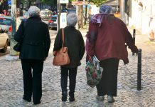 Octogenários devem caminhar 10 minutos por dia para prolongar a vida