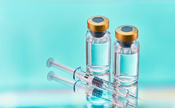 Comissão Europeia assina contrato que permite a 17 países adquirirem mais de 27 milhões de doses de vacinas contra gripe pandémica