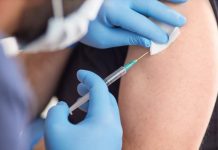 Ministério da Saúde: utilização indevida das vacinas COVID-19 é inaceitável