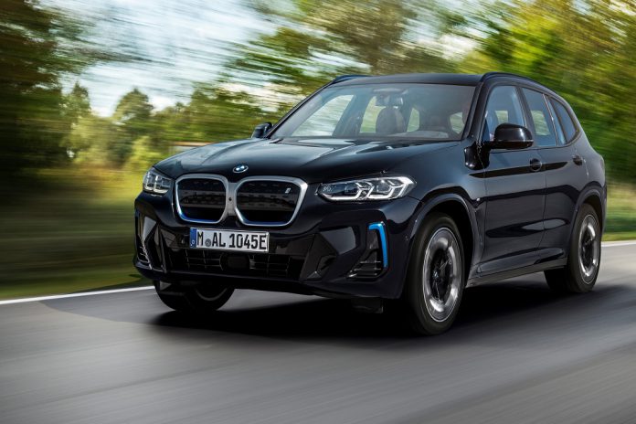 O novo BMW iX3