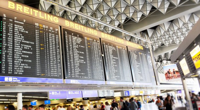 União Europeia passa a exigir visto para entrada a titulares de passaportes diplomáticos da Geórgia