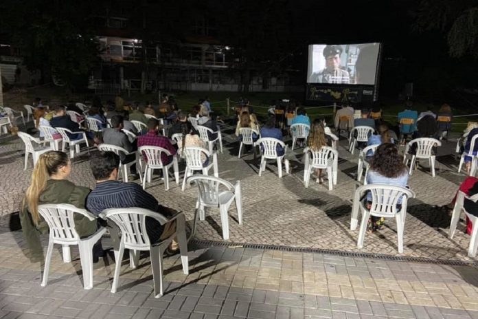 Cinema Fora de Portas em praças e jardins de Coimbra