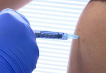 Agência Europeia de Medicamentos avalia vacina COVID-19 da Novavax