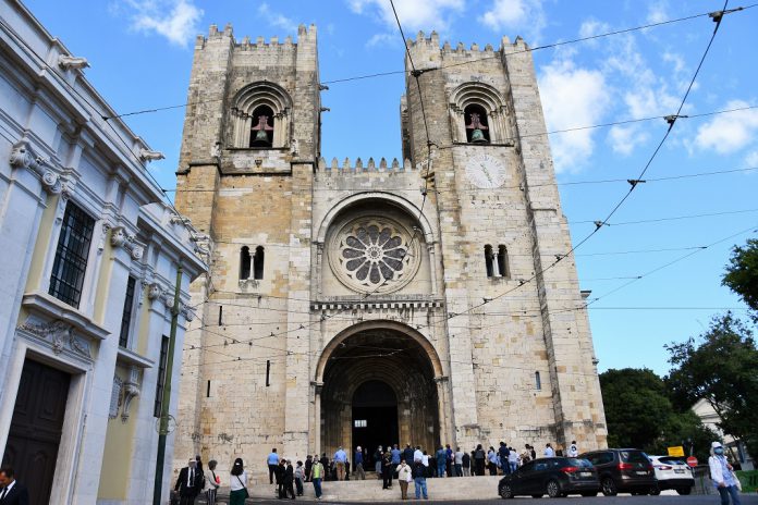 Ruínas no claustro da Sé de Lisboa não são da mesquita aljama