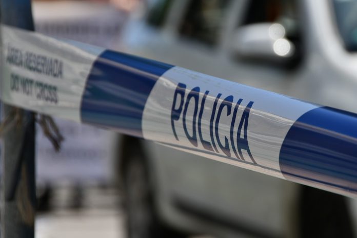 Polícia espanhola e portuguesa prendem 54 suspeitos por roubo a idosos com táticas de vishing e engenharia social Polícia espanhola e portuguesa prendem 54 suspeitos por roubo a idosos com táticas de vishing e engenharia social