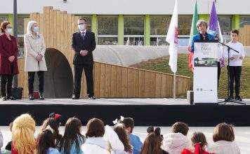 Turcifal inaugura nova Escola Básica Carlos Bernardes