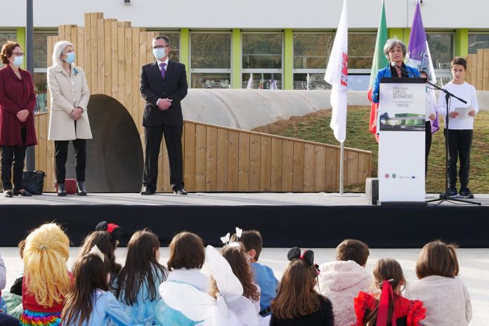 Turcifal inaugura nova Escola Básica Carlos Bernardes