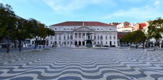 Espetáculo “Cabe mais um?” chega em maio a Lisboa