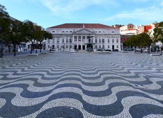 Espetáculo “Cabe mais um?” chega em maio a Lisboa
