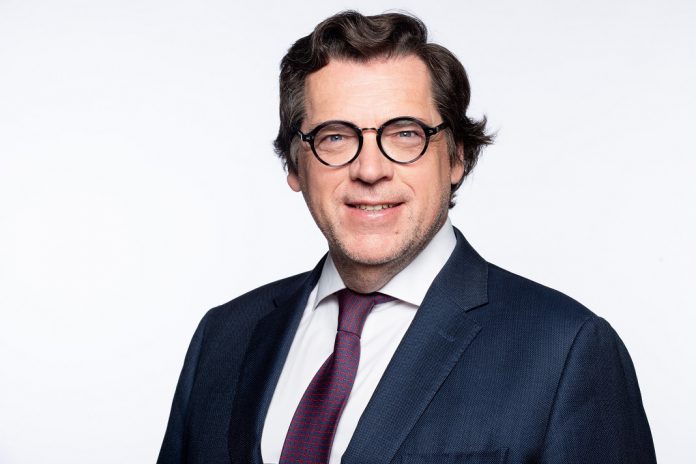 Miguel de Castro Neto eleito Diretor da Escola de Gestão de Informação da Universidade Nova de Lisboa Miguel de Castro Neto eleito Diretor da Escola de Gestão de Informação da Universidade Nova de Lisboa